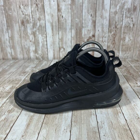Women Nike Air Max Axis Athletic Shoes Black/Anthracite AA2168-006 Womens 6.5 - Picture 2 of 8